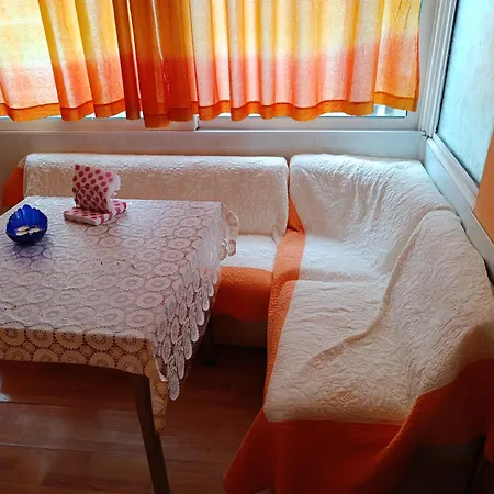 на центъра на до фонтаните Apartment